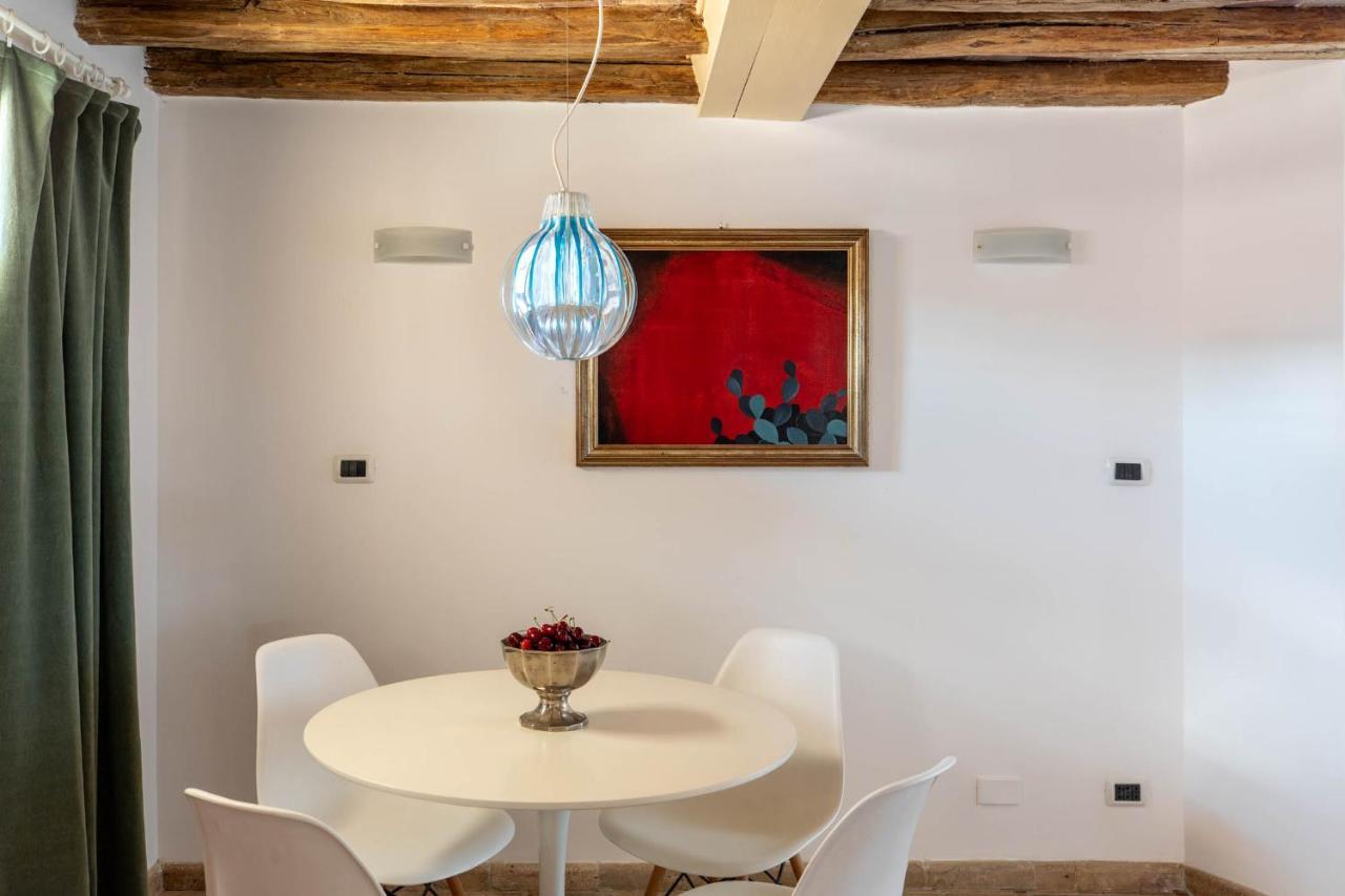 Iflat Penthouse In Campo De' Fiori Apartment Rome Exterior photo