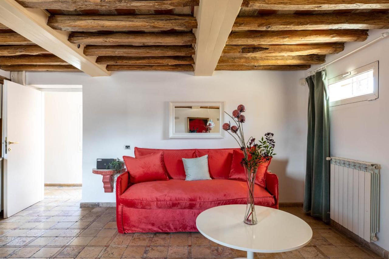 Iflat Penthouse In Campo De' Fiori Apartment Rome Exterior photo